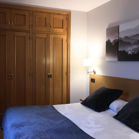 Aparthotel El Serch Andorra la Vella Luaran gambar