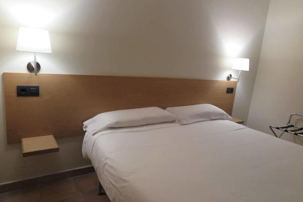 Aparthotel El Serch Andorra la Vella Luaran gambar